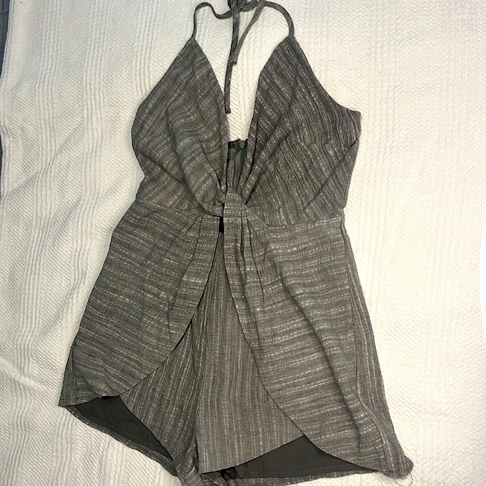 Medium Luxxel Green Romper